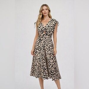 SINCERELY JULES Black and Cream Fit and Flare Midi Dress with Tie Front/size S